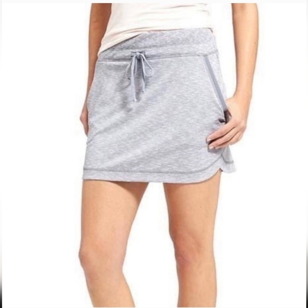 Athleta, Techie Terry Skirt, Heather Grey, Size Small